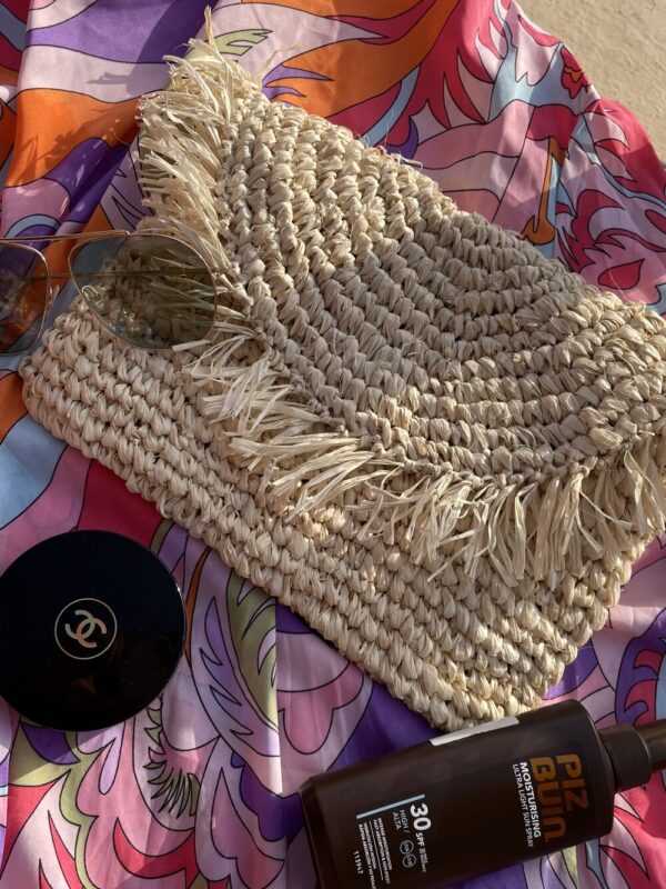 Boutique Bonita Raffia Fringe Beach Clutch